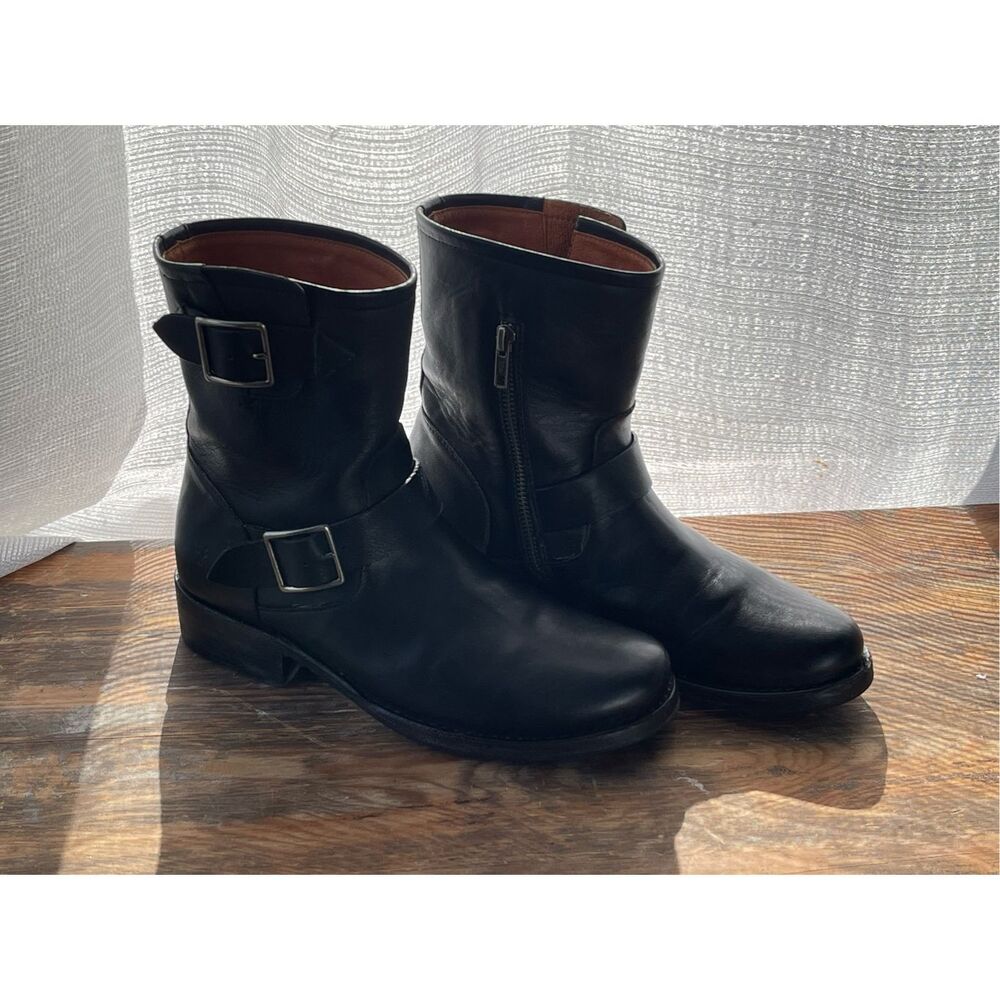 Frye Vicky Engineer Black Leather Moto Boots Size 9 - Picture 2 of 9